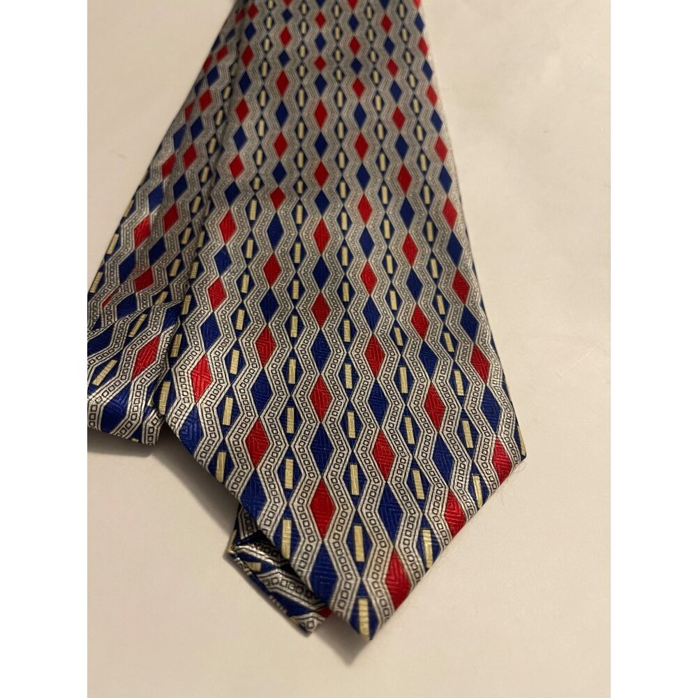 Luca Masse 100% Silk Mens Tie With‎ Red & Blue Geometric Pattern 4” W x 57” L
